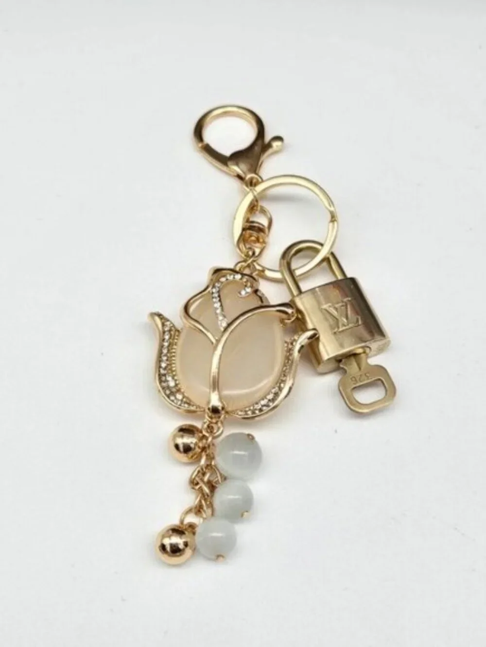 LV Authentic Gold Padlock 🔒 Key Set w/ Unbranded Flower Keychain Charm